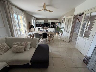 /international/fr/alencon-la-basse-normandie-310109021980/