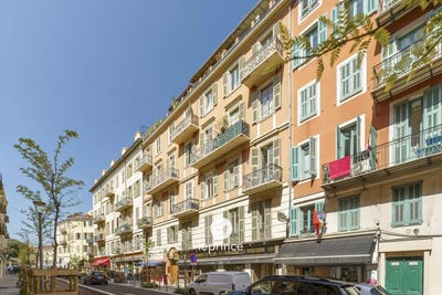 /international/fr/nice-provence-alpes-cote-d-azur-310100673229/