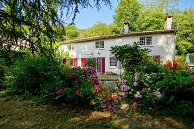 /international/fr/l-absie-charente-310100760721/?lang=en