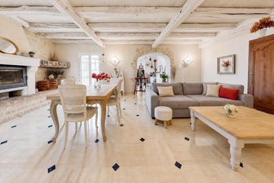 /international/fr/coulombiers-charente-310108104929/