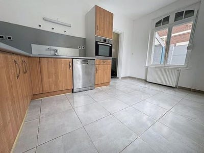 /international/fr/peronne-picardie-310105946524/