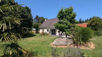 /international/fr/camors-brittany-310110160282/