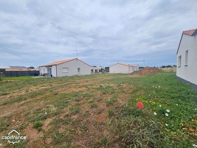 /international/fr/chantonnay-pays-de-la-loire-310100298996/