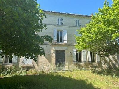 /international/fr/villars-les-bois-charente-310101383363/?lang=en