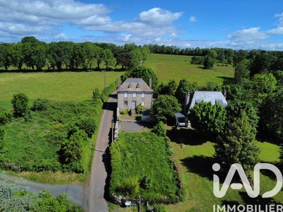 /international/fr/pleaux-auvergne-310108321717/