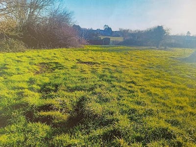 /international/fr/saint-laurent-sur-mer-upper-normandy-310100731343/