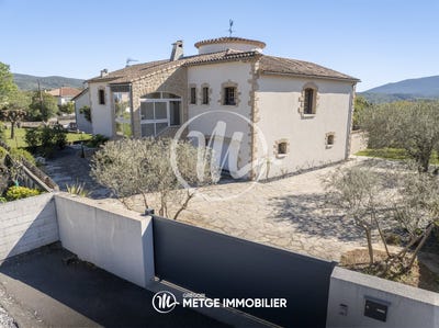 /international/fr/ganges-languedoc-roussillon-310107363008/