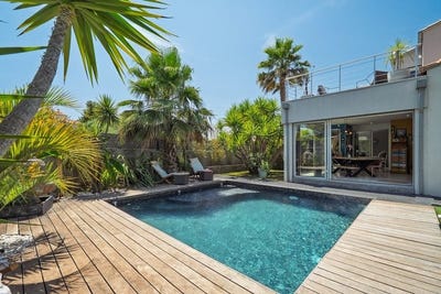 /international/fr/poussan-languedoc-roussillon-310109422704/
