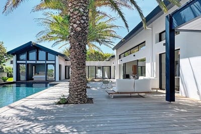 /international/fr/bidart-aquitaine-310108829963/