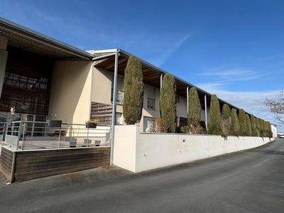 /international/fr/saintes-charente-310104920651/