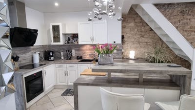 /international/fr/chalon-sur-saone-burgundy-310108807716/