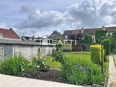 /international/fr/saint-quentin-picardie-310108433169/