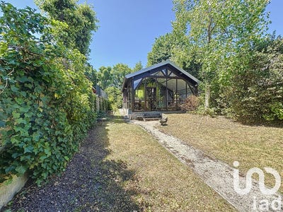 /international/fr/yerres-ile-de-france-310100932645/
