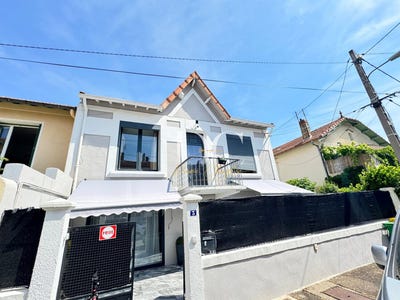 /international/fr/avignon-provence-alpes-cote-d-azur-310108593244/