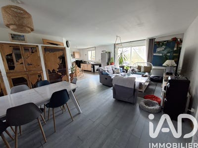/international/fr/allonnes-pays-de-la-loire-310106604074/