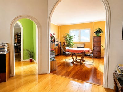 /international/fr/clermont-ferrand-auvergne-310108371288/