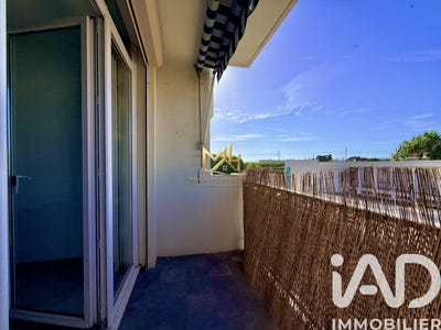 /international/fr/tarascon-provence-alpes-cote-d-azur-310108270609/