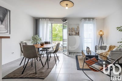 /international/fr/la-chapelle-sur-erdre-pays-de-la-loire-310099313959/