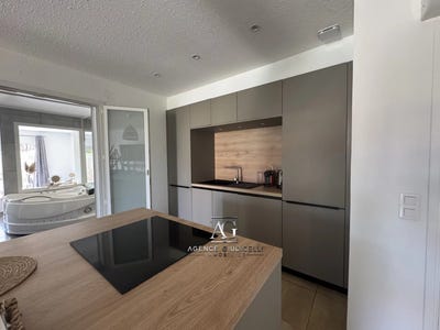 /international/fr/ghisonaccia-corsica-310099622470/