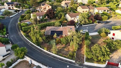/international/fr/berze-la-ville-burgundy-310101043623/?lang=zh-cn