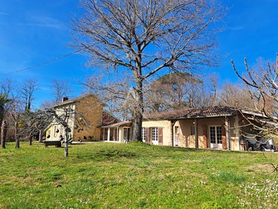 /international/fr/estang-midi-pyrenees-310104465575/