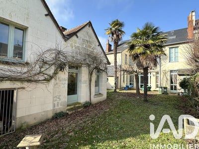 /international/fr/la-chartre-sur-le-loir-pays-de-la-loire-310108949748/