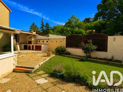 /international/fr/pierrevert-provence-alpes-cote-d-azur-310108263190/