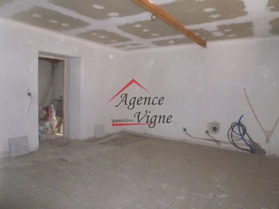/international/fr/besseges-languedoc-roussillon-310102295798/
