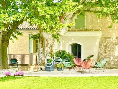 /international/fr/sommieres-languedoc-roussillon-310108973442/?lang=it