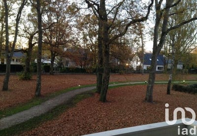 /international/fr/orleans-centre-val-de-loire-310102109820/