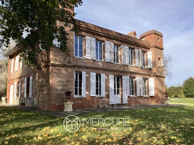 /international/fr/saint-lys-midi-pyrenees-310104962411/