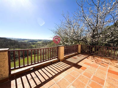 /international/fr/artigat-midi-pyrenees-310106781866/