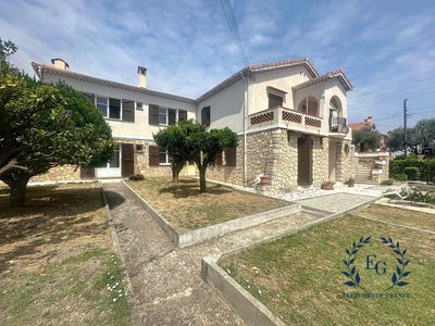 /international/fr/antibes-provence-alpes-cote-d-azur-310101353507/?lang=zh-cn
