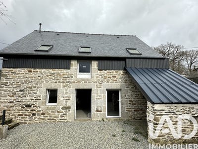/international/fr/guillac-brittany-310105743093/
