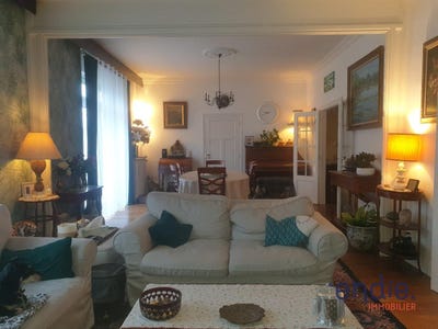 /international/fr/montlucon-auvergne-310106744860/