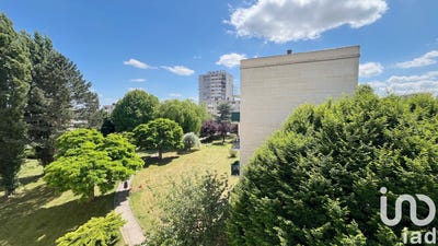 /international/fr/beauvais-ile-de-france-310100368853/