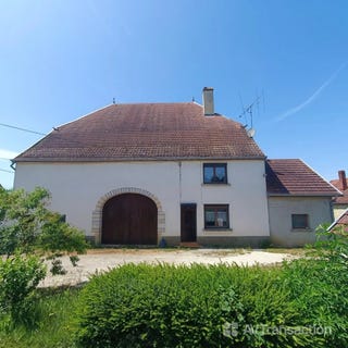 /international/fr/gy-centre-val-de-loire-310108899117/