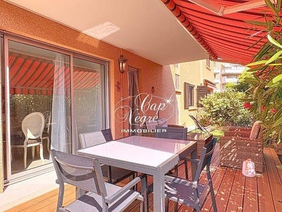 /international/fr/cavalaire-sur-mer-provence-alpes-cote-d-azur-310101184599/?lang=en