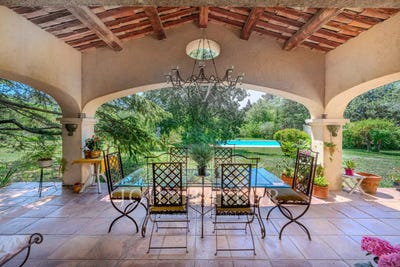 /international/fr/grasse-provence-alpes-cote-d-azur-310108633910/