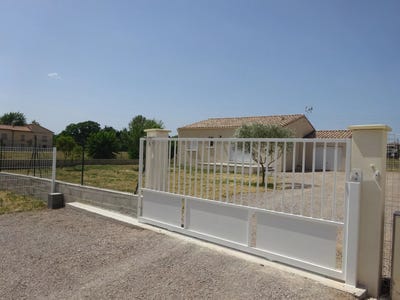/international/fr/ales-languedoc-roussillon-310100576735/