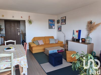 /international/fr/angers-pays-de-la-loire-310100661423/