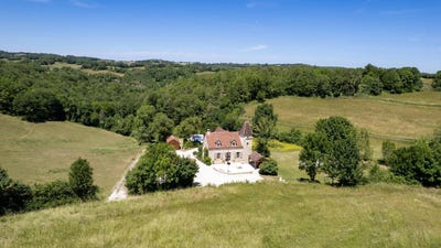 /international/fr/labastide-murat-midi-pyrenees-310108278142/