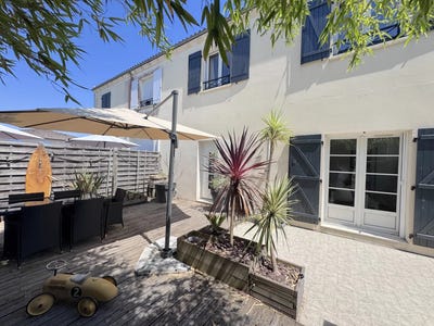 /international/fr/bruges-aquitaine-310108869913/