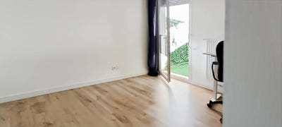 /international/fr/roussillon-burgundy-310107968521/