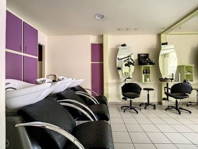 /international/fr/la-chartre-sur-le-loir-pays-de-la-loire-120091906573/