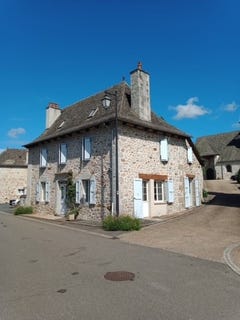 /international/fr/junhac-auvergne-310109094718/