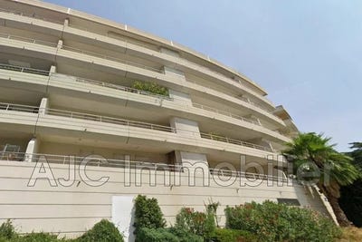 /international/fr/montpellier-languedoc-roussillon-310108314148/