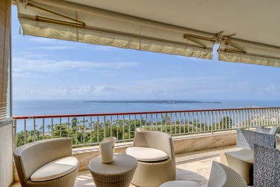 /international/fr/cannes-hh-15853583-cannes-provence-alpes-cote-d-azur-310101471584/