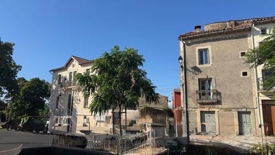 /international/fr/ceyras-languedoc-roussillon-310100877539/