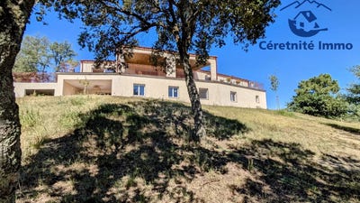 /international/fr/saint-jean-pla-de-corts-languedoc-roussillon-120094614213/